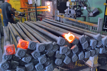 in-house forging of BS7419 square square bolting in the UK
