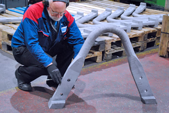 lifting bail bars for foundry crucible and ladles from Brooks Forgings